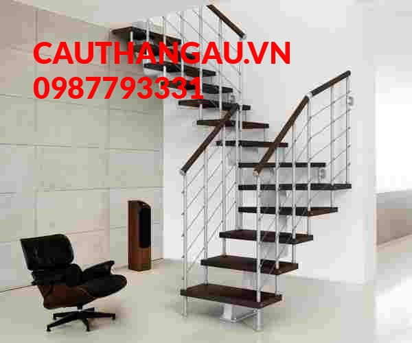 Cầu thang xương cá giúp tiết kiệm tối đa diện tích không gian